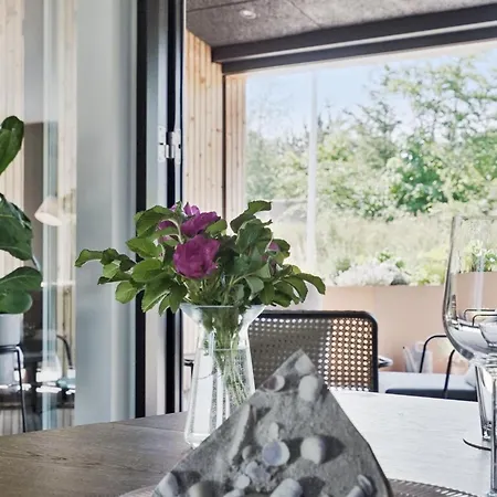 Feriehus Anderson - From The Sea By Interhome Hals