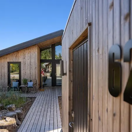 Anderson - From The Sea By Interhome * Hals